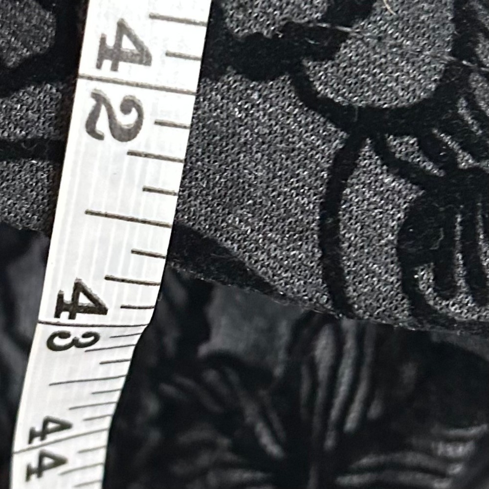 Lands' End Women's Dress 1X 16W-18W Gray Black Velvet Floral Fit & Flare NWT - Picture 11 of 11